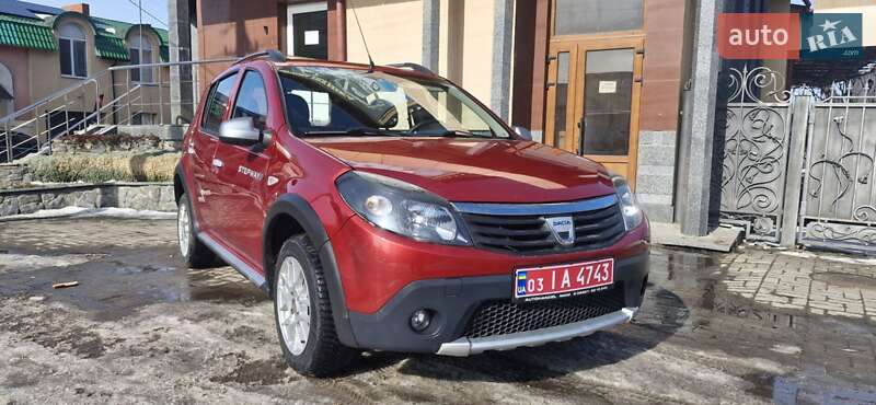 Внедорожник / Кроссовер Dacia Sandero StepWay 2010 в Красилове Внедорожник / Кроссовер Dacia Sandero StepWay 2010 в Красилове