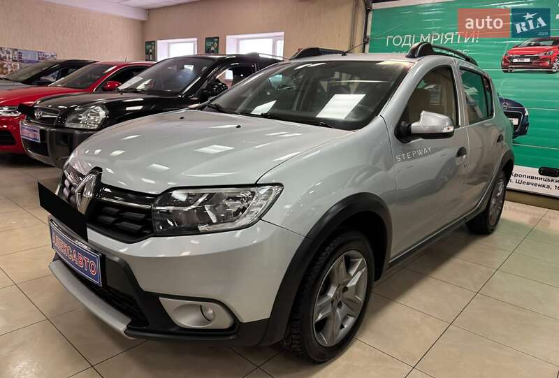Хэтчбек Renault Sandero StepWay 2019 в Кропивницком Хэтчбек Renault Sandero StepWay 2019 в Кропивницком