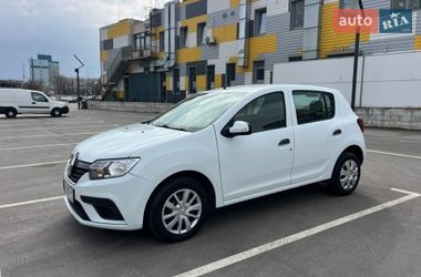 Хетчбек Renault Sandero 2017 в Києві