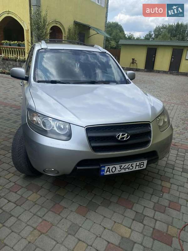 Внедорожник / Кроссовер Hyundai Santa FE 2007 в Мукачево