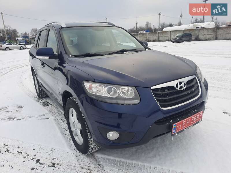 Позашляховик / Кросовер Hyundai Santa FE 2011 в Полтаві