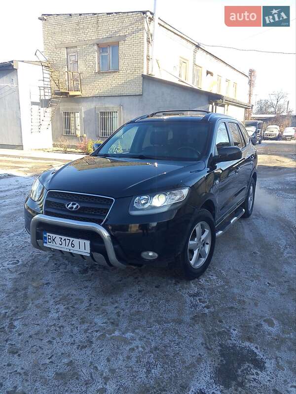 Внедорожник / Кроссовер Hyundai Santa FE 2006 в Ровно Внедорожник / Кроссовер Hyundai Santa FE 2006 в Ровно