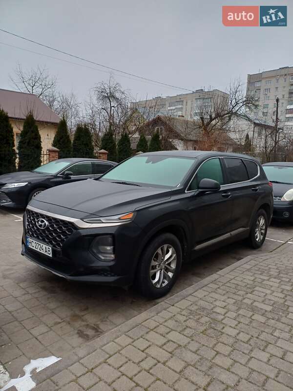 Внедорожник / Кроссовер Hyundai Santa FE 2018 в Львове