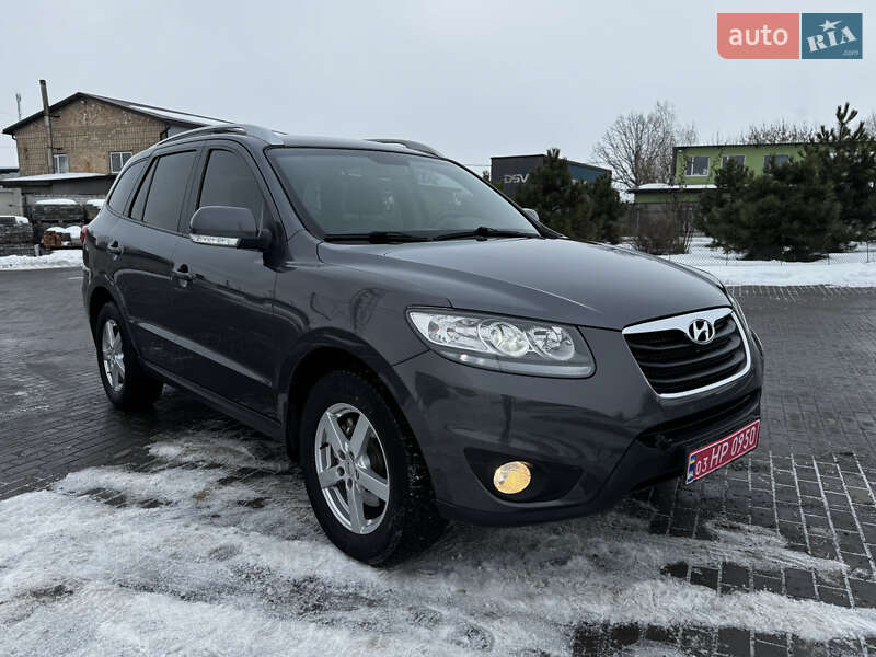 Внедорожник / Кроссовер Hyundai Santa FE 2010 в Млинове Внедорожник / Кроссовер Hyundai Santa FE 2010 в Млинове