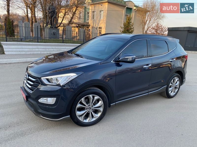 Внедорожник / Кроссовер Hyundai Santa FE 2013 в Киеве