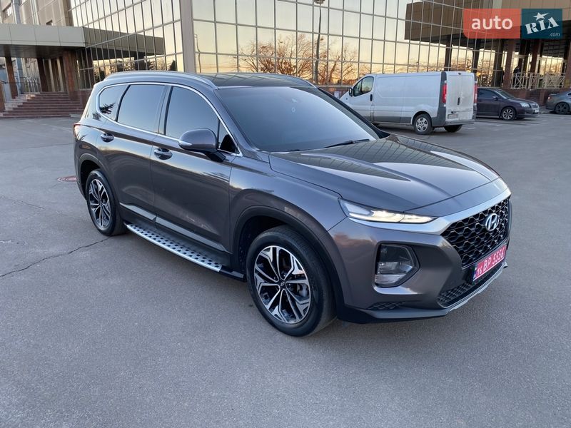 Внедорожник / Кроссовер Hyundai Santa FE 2019 в Киеве