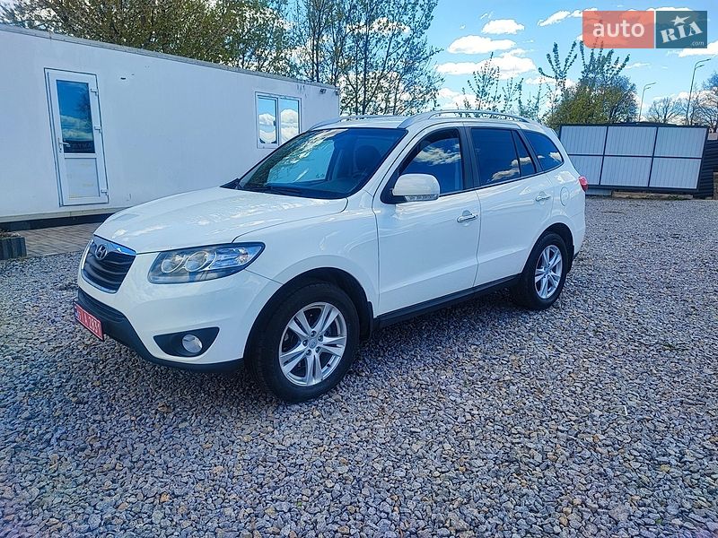 Внедорожник / Кроссовер Hyundai Santa FE 2011 в Виннице