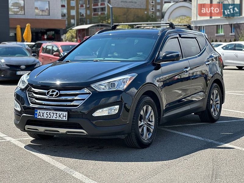 Внедорожник / Кроссовер Hyundai Santa FE 2015 в Киеве