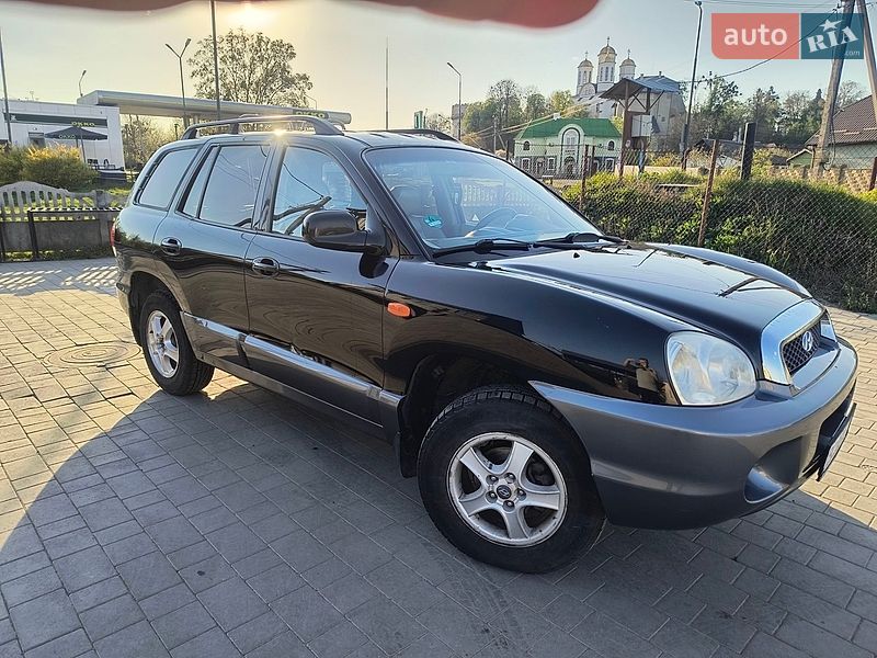 Внедорожник / Кроссовер Hyundai Santa FE 2005 в Остроге
