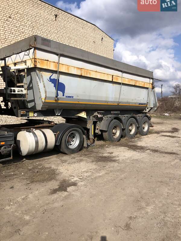 Самосвал полуприцеп Schmitz SCB 2005 в Кривом Роге