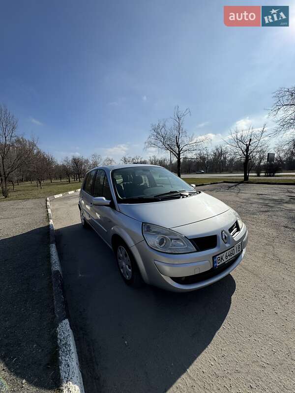 Минивэн Renault Scenic 2006 в Ивано-Франковске