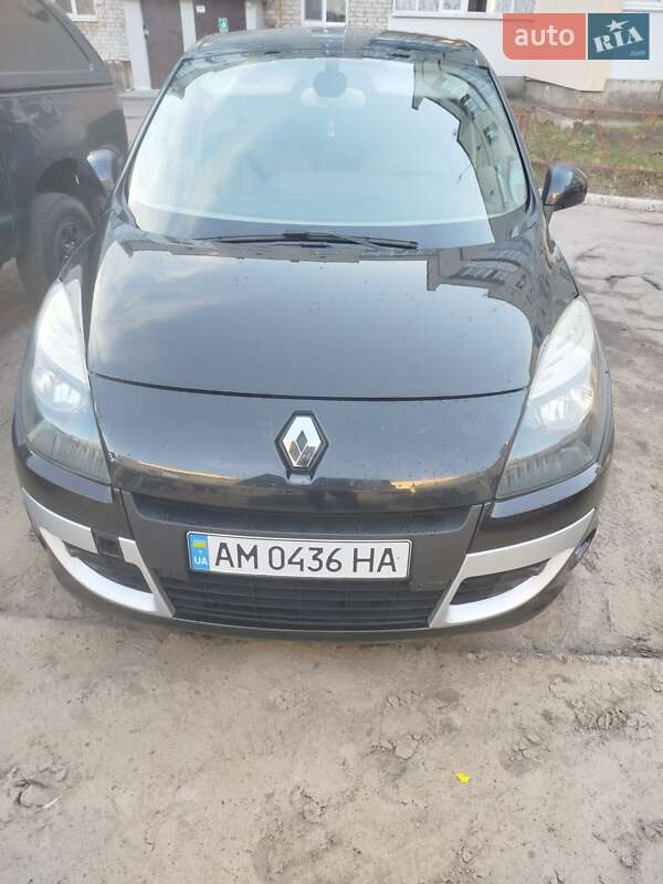 Минивэн Renault Scenic 2010 в Коростене Минивэн Renault Scenic 2010 в Коростене