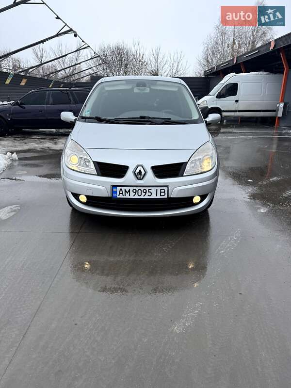 Минивэн Renault Scenic 2007 в Бердичеве