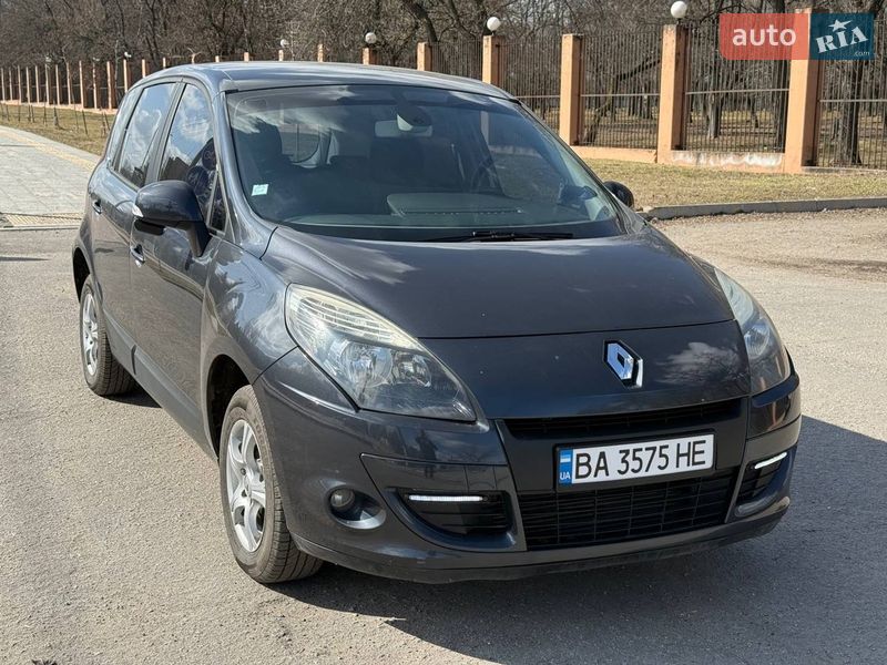 Минивэн Renault Scenic 2010 в Кропивницком