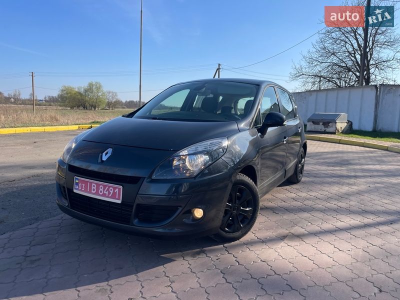 Мінівен Renault Scenic 2010 в Луцьку