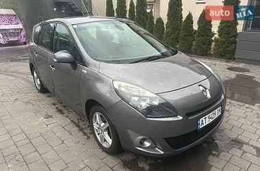 Мінівен Renault Scenic 2011 в Івано-Франківську