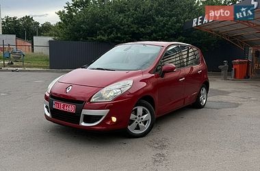Мінівен Renault Scenic 2010 в Харкові
