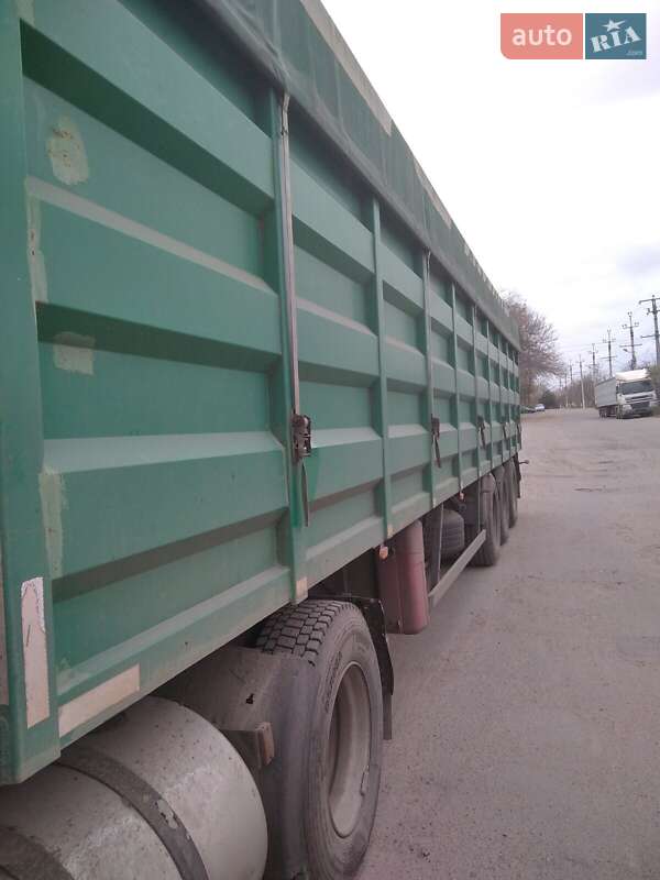 Бортовой полуприцеп Metaco SD 2001 в Одессе