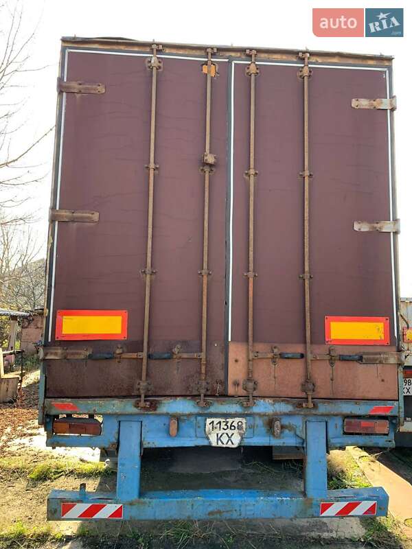 Бортовой полуприцеп Krone SDP 24 1990 в Иванкове