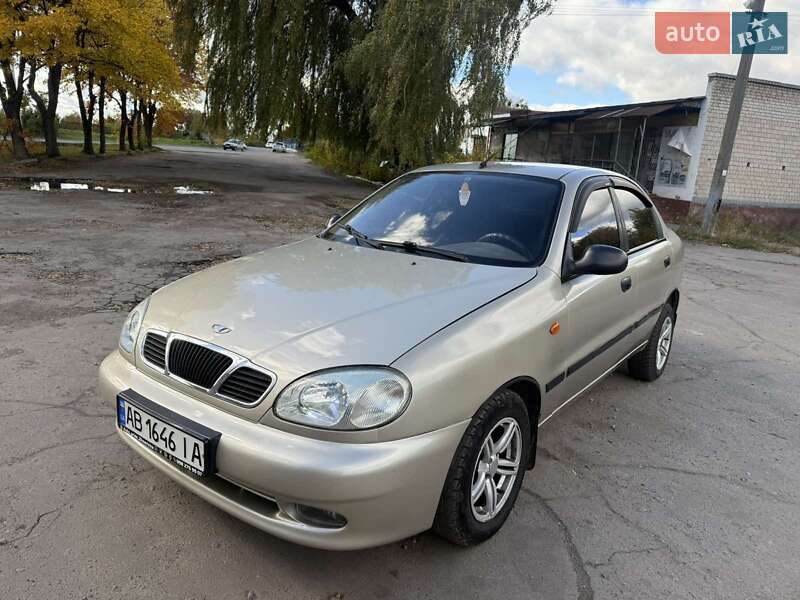 Седан Daewoo Sens 2004 в Могилів-Подільському