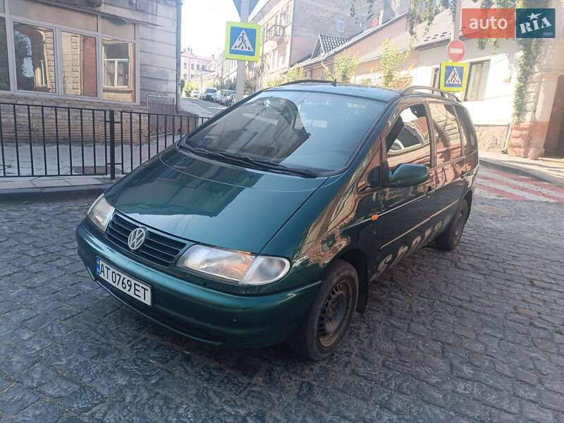 Минивэн Volkswagen Sharan 1996 в Черновцах Минивэн Volkswagen Sharan 1996 в Черновцах