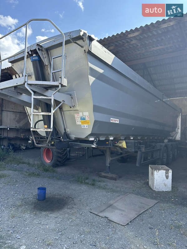 Самосвал полуприцеп Kempf SKM 2006 в Гайвороне Самосвал полуприцеп Kempf SKM 2006 в Гайвороне