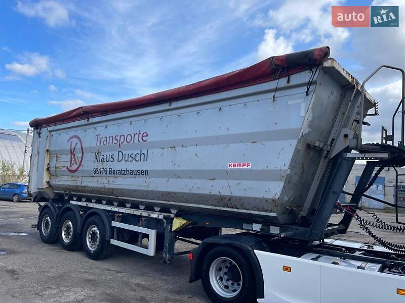 Самосвал полуприцеп Kempf SKM 2012 в Черновцах Самосвал полуприцеп Kempf SKM 2012 в Черновцах