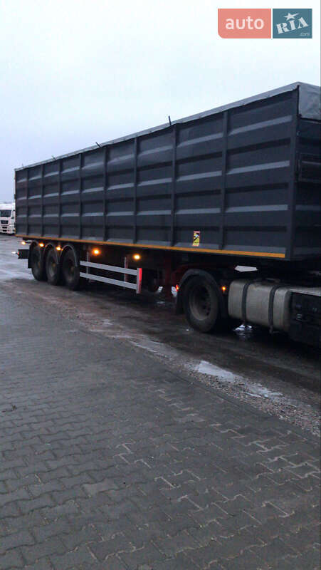 Зерновоз - полуприцеп Schmitz SKO 24 2003 в Полтаве
