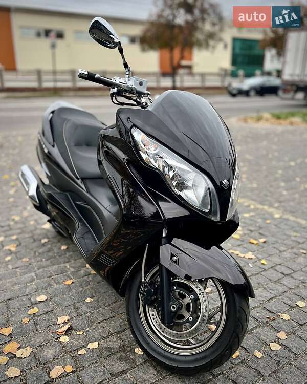 Макси-скутер Suzuki Skywave 250 2011 в Житомире