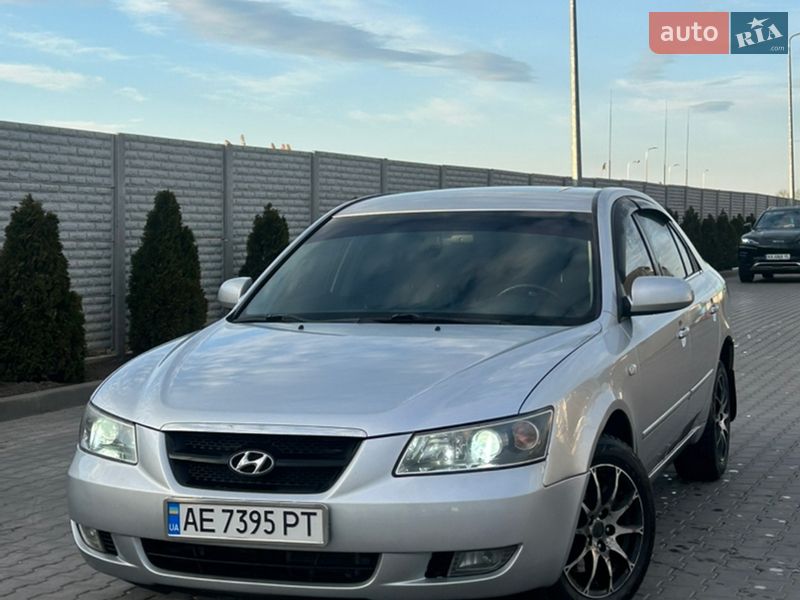Седан Hyundai Sonata 2006 в Краматорске