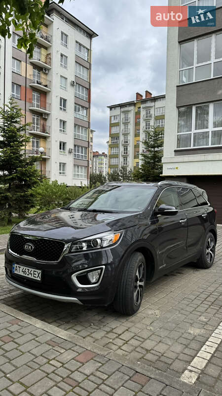 Внедорожник / Кроссовер Kia Sorento 2016 в Ивано-Франковске