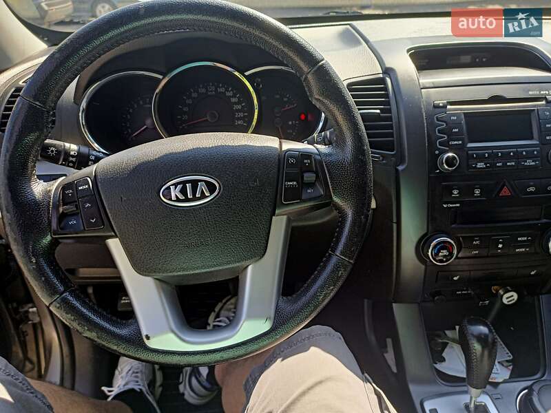 Внедорожник / Кроссовер Kia Sorento 2011 в Белой Церкви