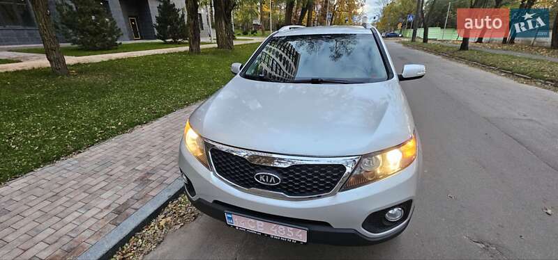 Внедорожник / Кроссовер Kia Sorento 2013 в Киеве