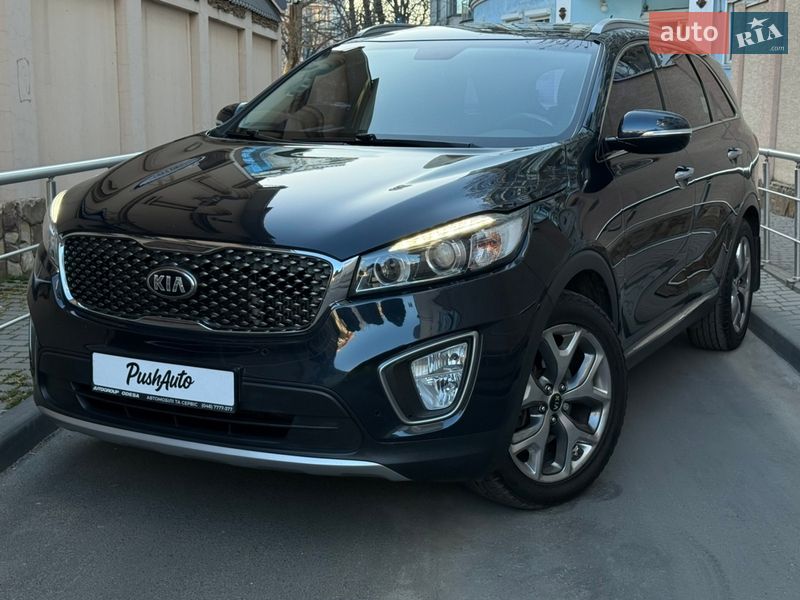 Внедорожник / Кроссовер Kia Sorento 2016 в Одессе