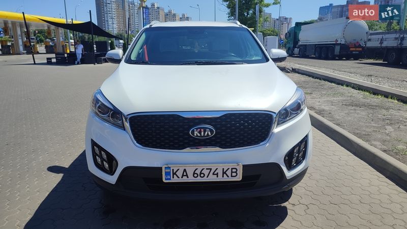 Внедорожник / Кроссовер Kia Sorento 2015 в Киеве