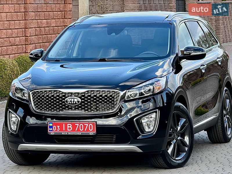Внедорожник / Кроссовер Kia Sorento 2016 в Ровно