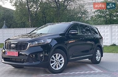 Внедорожник / Кроссовер Kia Sorento 2019 в Теофиполе