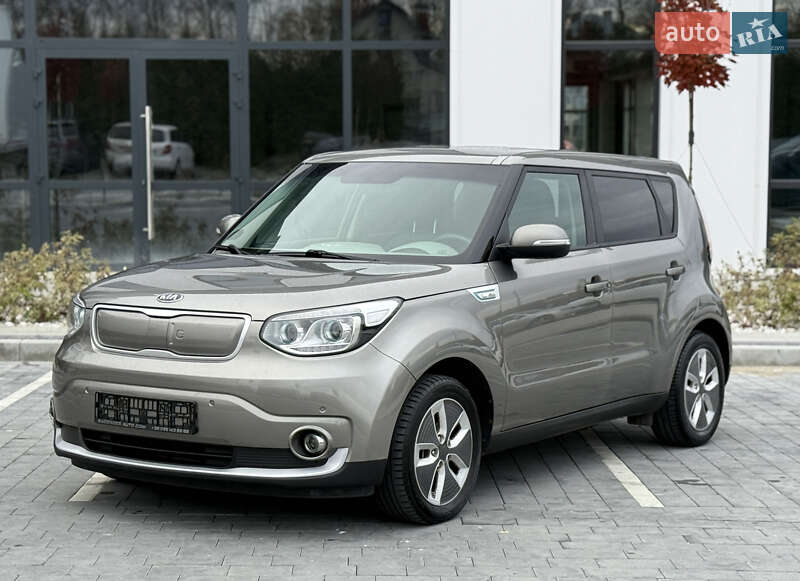 Внедорожник / Кроссовер Kia Soul EV 2018 в Городке