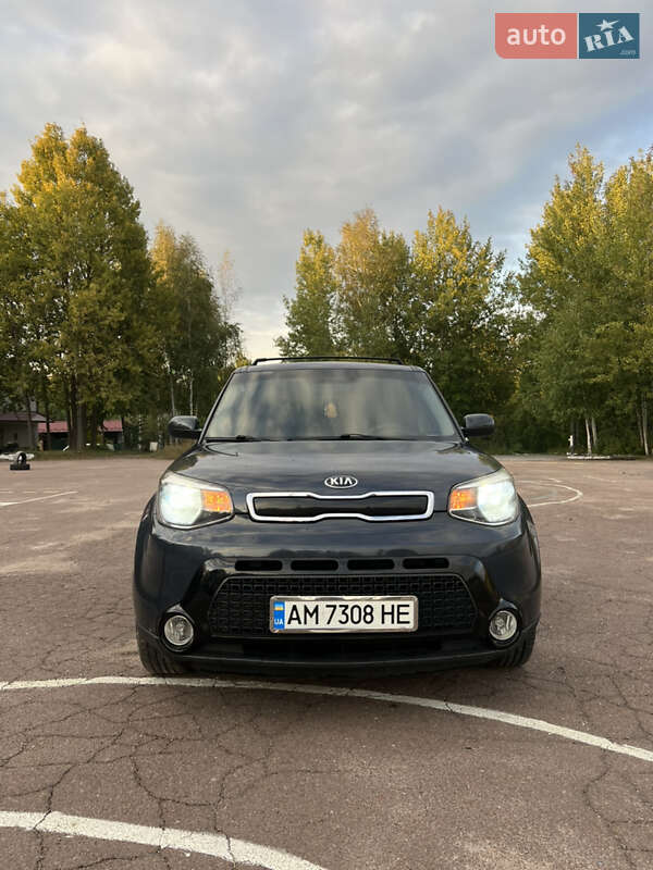 Внедорожник / Кроссовер Kia Soul 2015 в Житомире