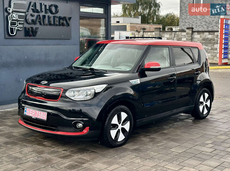 Внедорожник / Кроссовер Kia Soul 2015 в Ровно