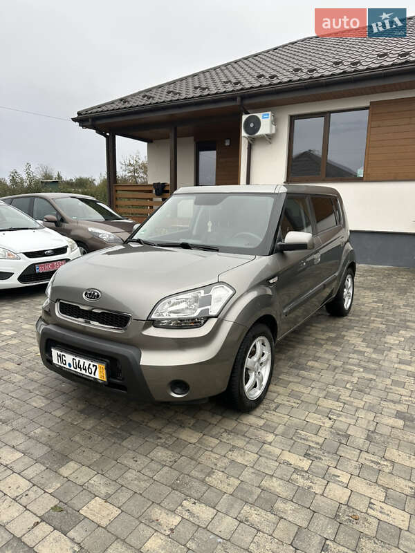 Позашляховик / Кросовер Kia Soul 2009 в Вінниці