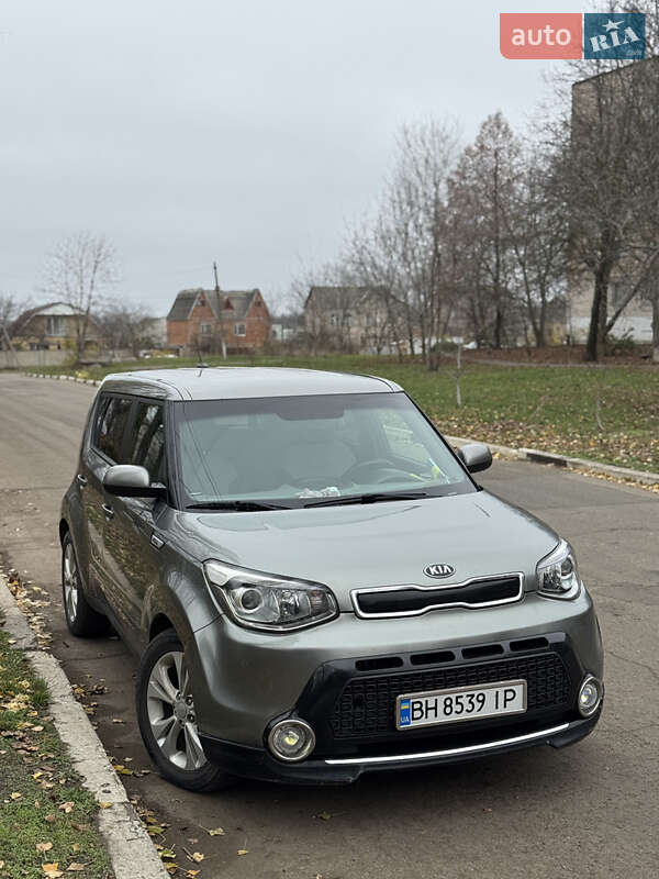 Внедорожник / Кроссовер Kia Soul 2015 в Подольске