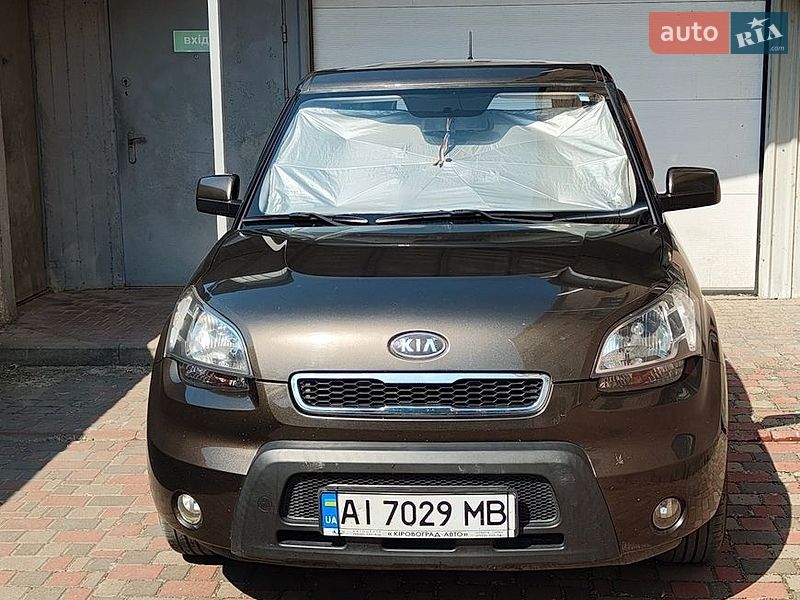 Внедорожник / Кроссовер Kia Soul 2010 в Ирпене