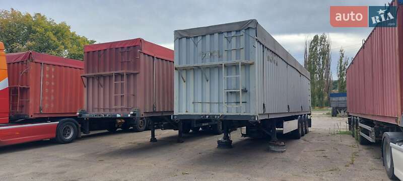 Контейнеровоз напівпричіп Schwarzmuller SPA-3E 2008 в Миколаєві Контейнеровоз напівпричіп Schwarzmuller SPA-3E 2008 в Миколаєві