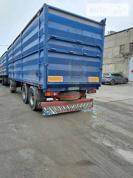 Контейнеровоз Schwarzmuller SPA 1998 в Черноморске