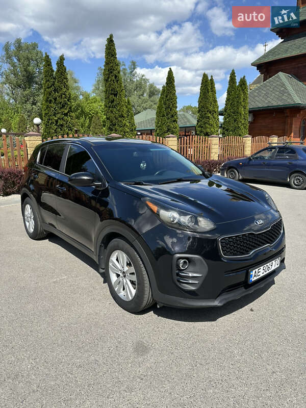 Внедорожник / Кроссовер Kia Sportage 2016 в Днепре