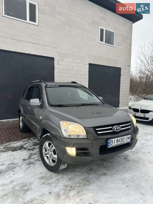 Внедорожник / Кроссовер Kia Sportage 2005 в Хороле Внедорожник / Кроссовер Kia Sportage 2005 в Хороле