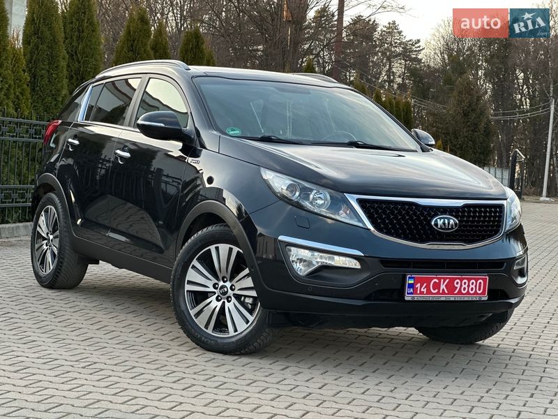 Внедорожник / Кроссовер Kia Sportage 2015 в Стрые