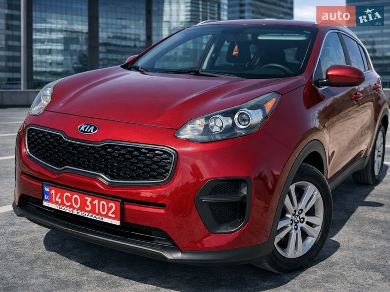 Внедорожник / Кроссовер Kia Sportage 2017 в Барышевке
