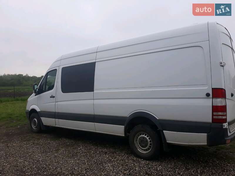 Микроавтобус Mercedes-Benz Sprinter 2007 в Черновцах Микроавтобус Mercedes-Benz Sprinter 2007 в Черновцах